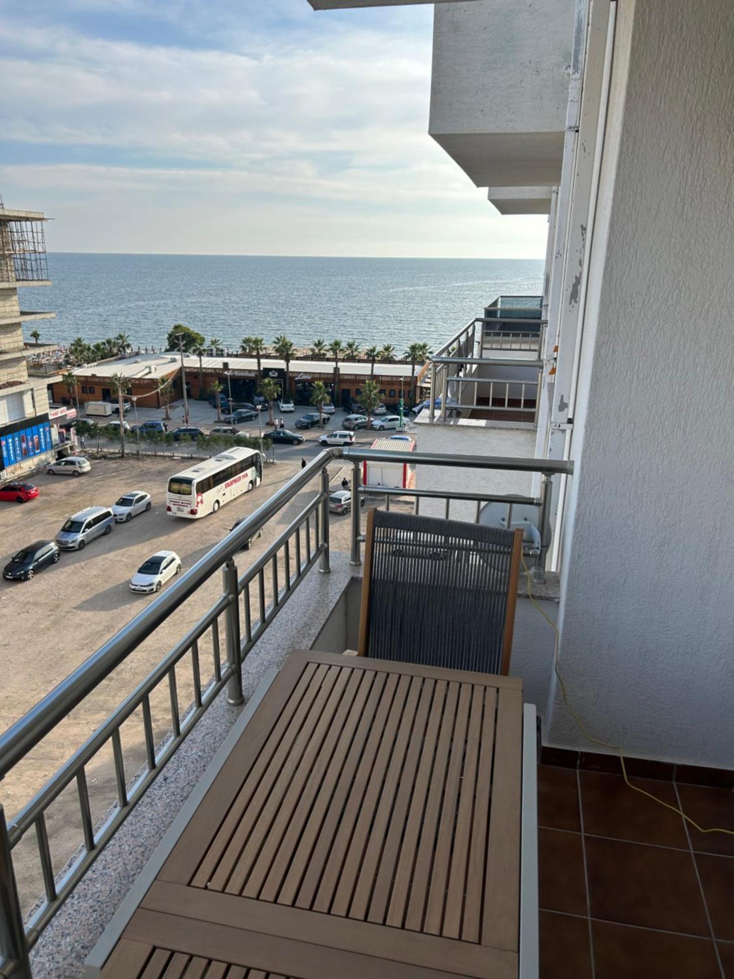 Apartament Raci Shëngjin Exterior foto